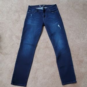 Kut from The Kloth Distressed Straight L Jeans 4